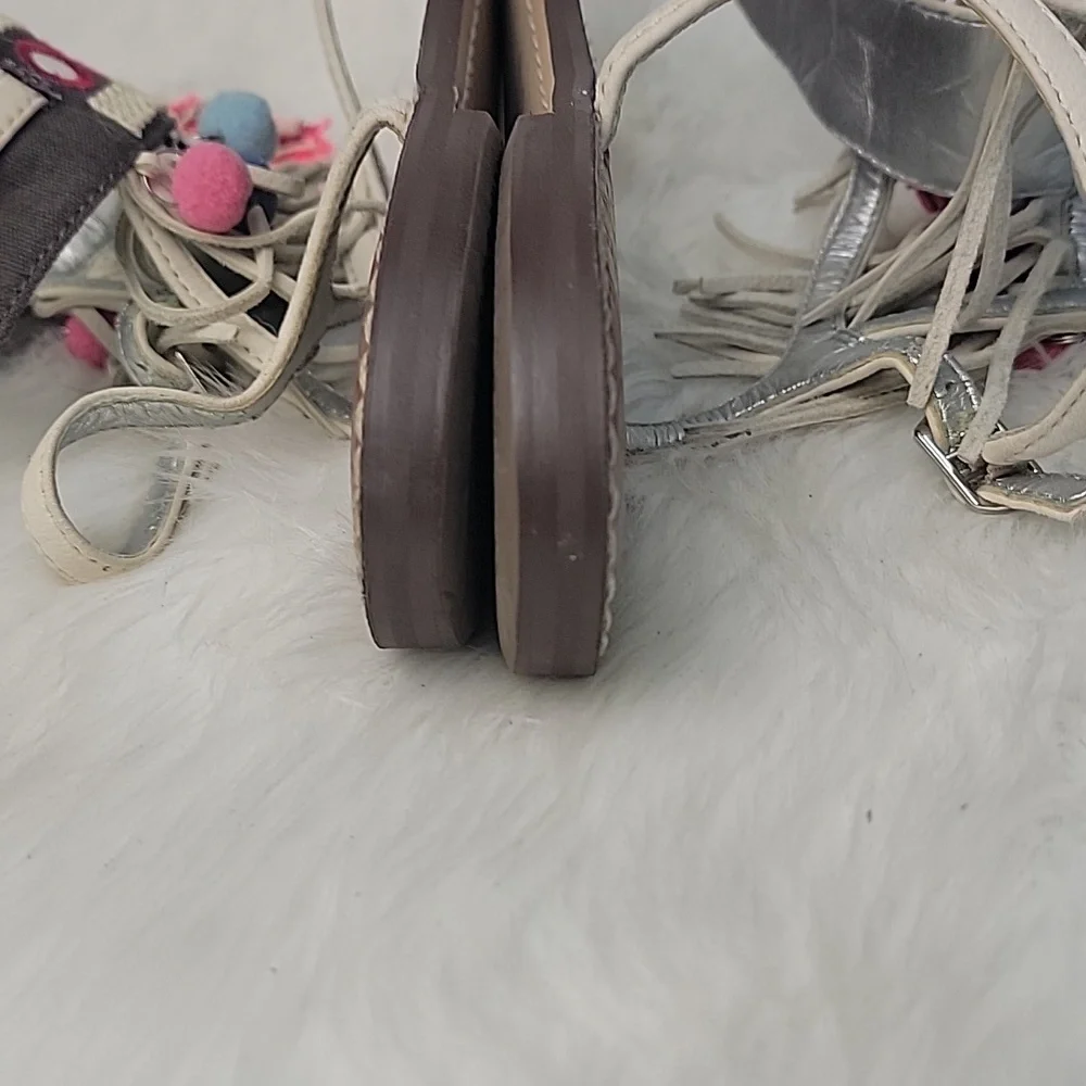 SAM EDELMAN Gere Western Fringe Pom‎ Pom Boho Hippie Gladiator Thong Sandals 8.5 - Picture 8 of 14